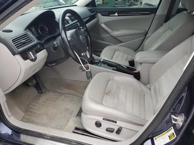 2015 VOLKSWAGEN PASSAT SEL  
