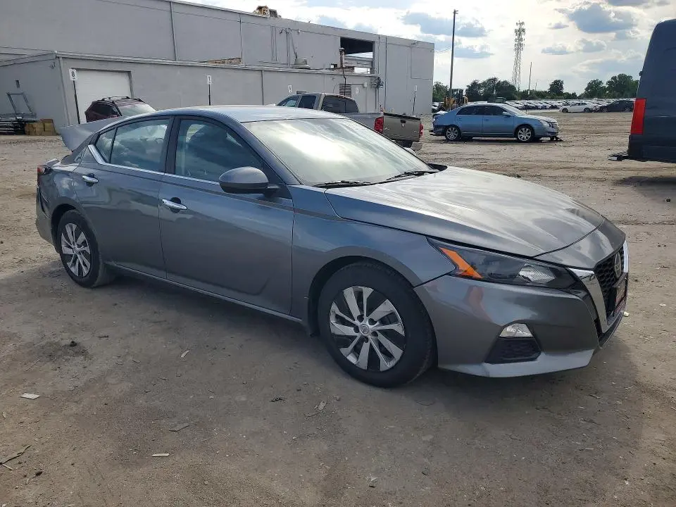 2022 NISSAN ALTIMA S  