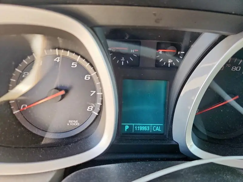 2011 CHEVROLET EQUINOX LT  