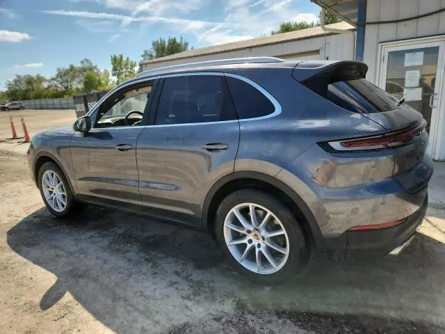 2025 PORSCHE CAYENNE   