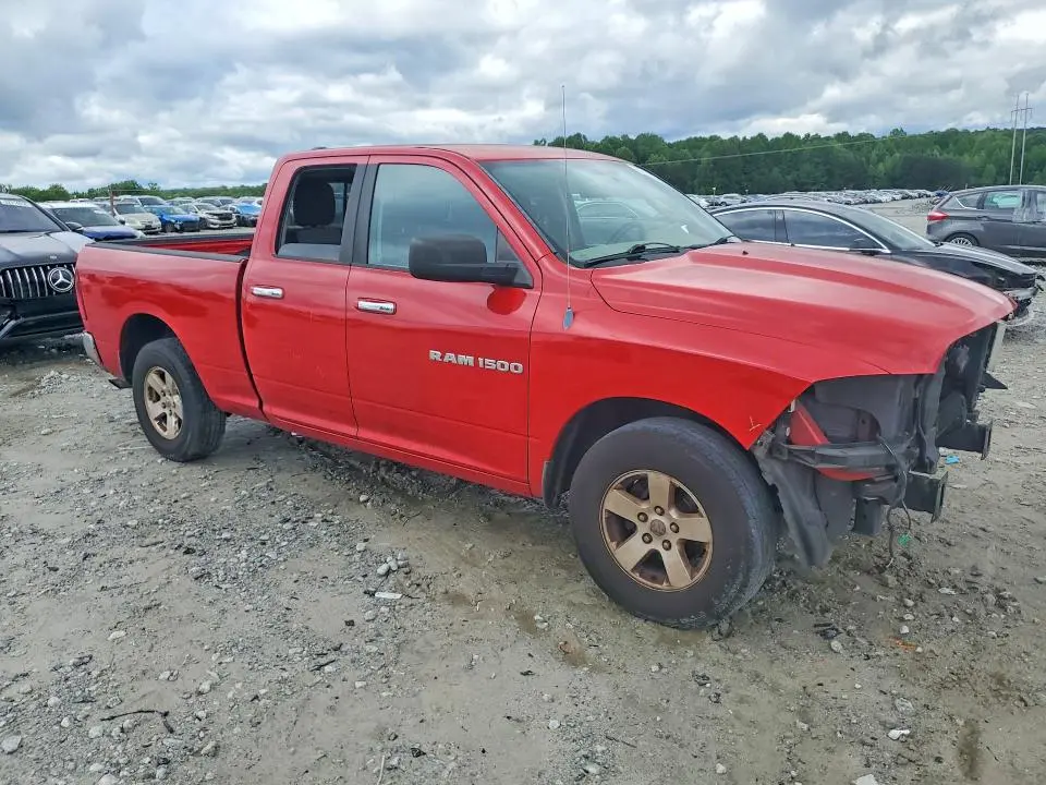 2012 DODGE RAM 1500 SLT  