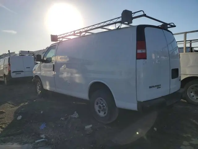2014 GMC SAVANA G3500  