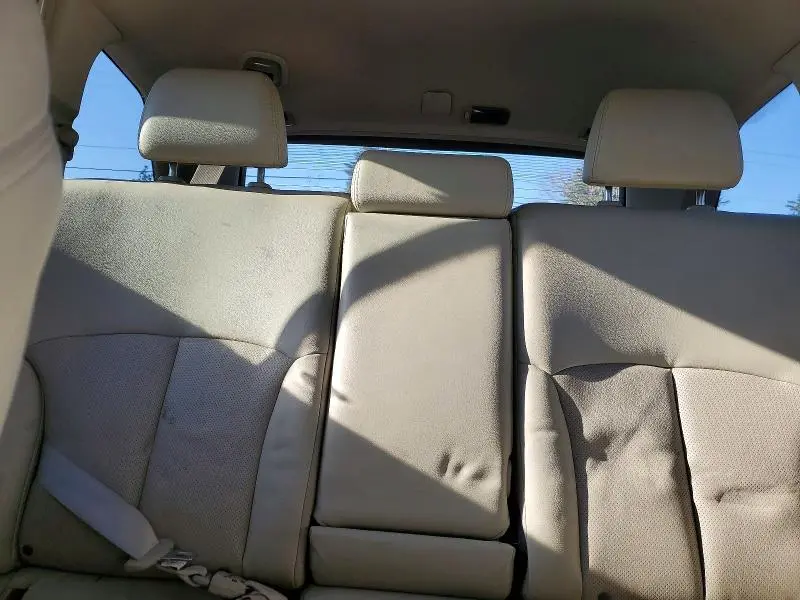 2012 SUBARU OUTBACK 2.5I LIMITED  