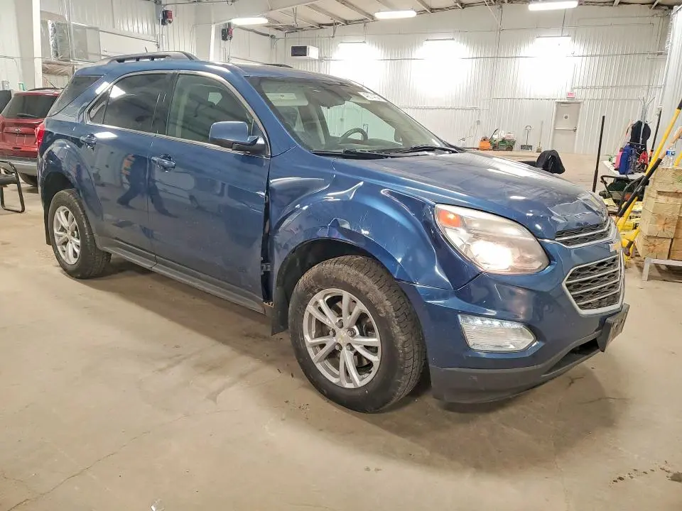 2017 CHEVROLET EQUINOX LT  