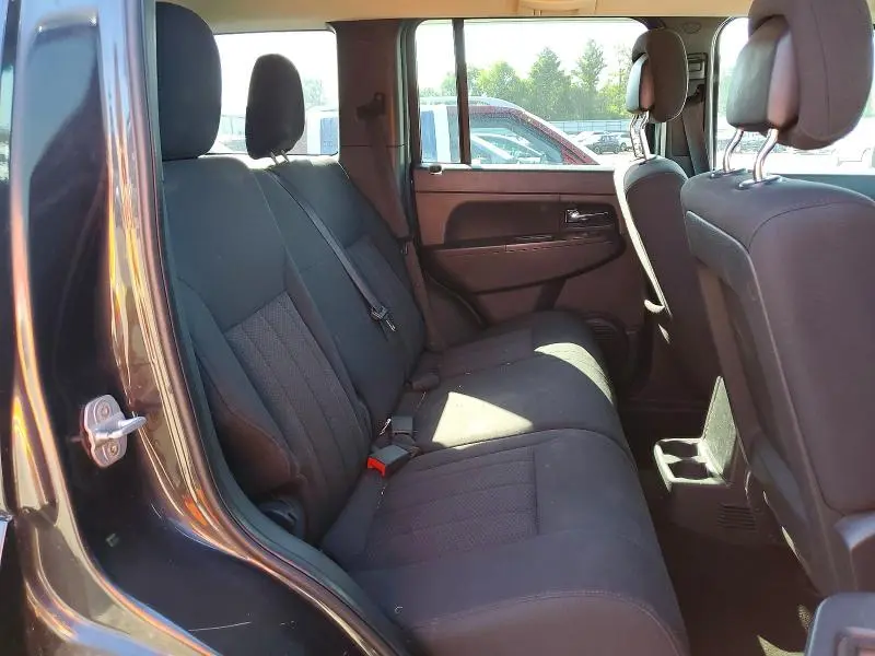 2011 JEEP LIBERTY SPORT  