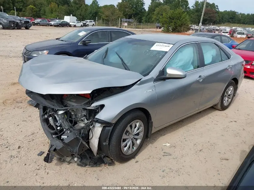 2017 TOYOTA CAMRY HYBRID LE
