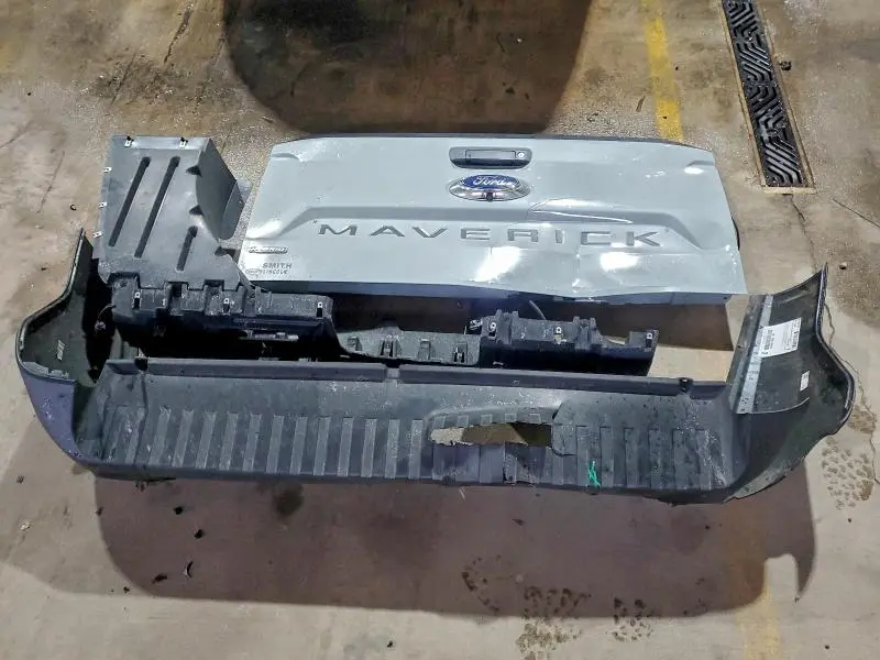 2024 FORD MAVERICK XL  