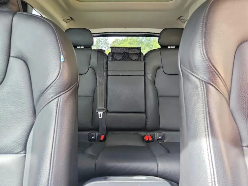 2021 VOLVO XC60 T5 MOMENTUM  