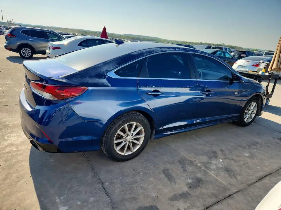 2018 HYUNDAI SONATA SE  