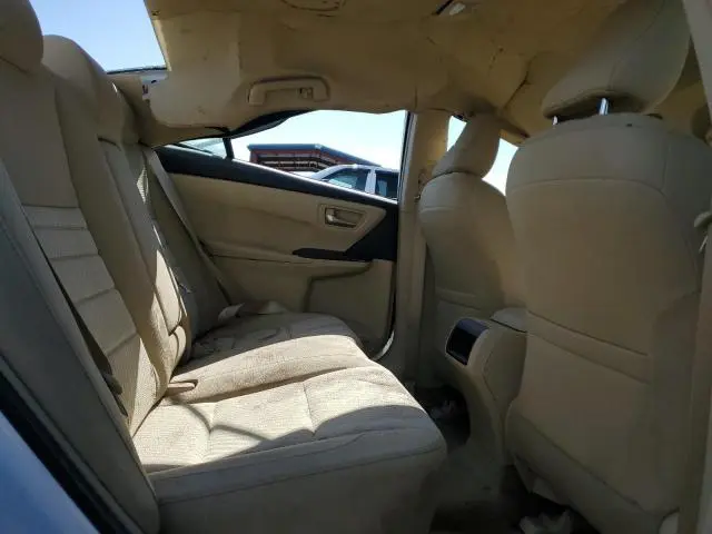 2016 TOYOTA CAMRY LE  