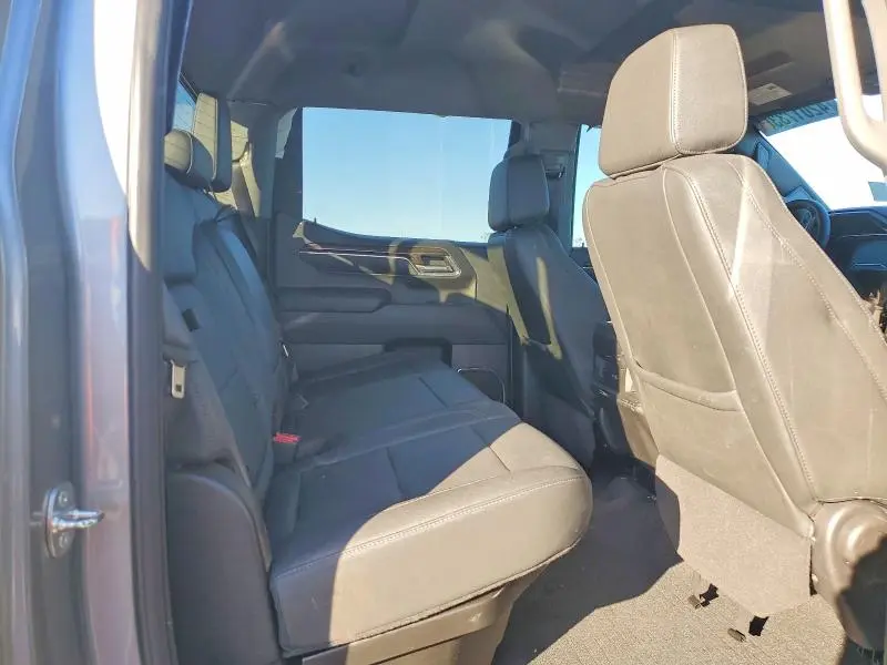 2024 CHEVROLET SILVERADO K1500 RST  