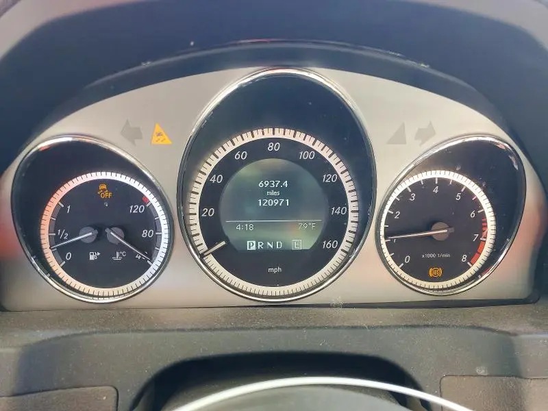 2011 MERCEDES-BENZ C 300  