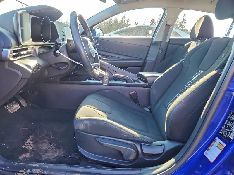 2022 HYUNDAI ELANTRA SEL  