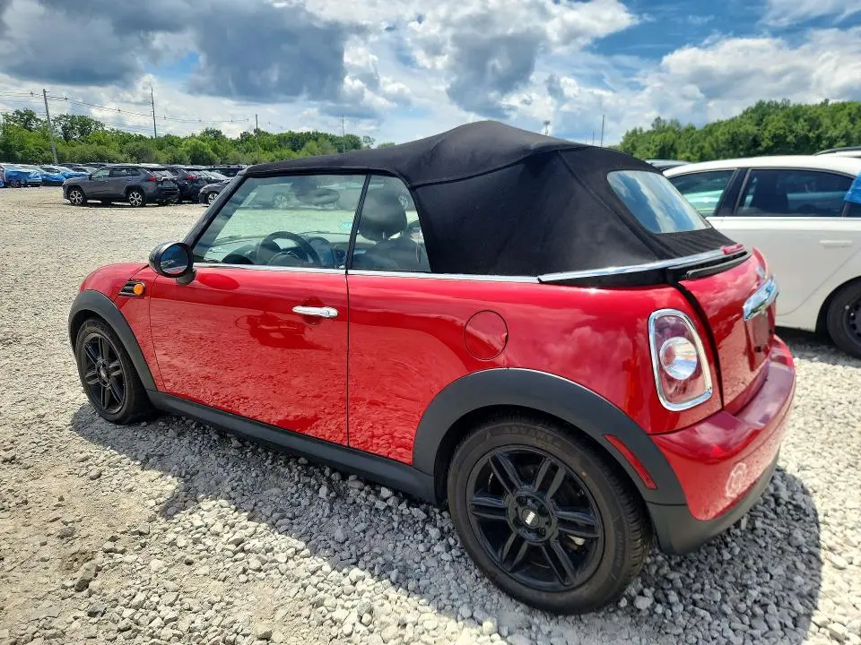 2015 MINI COOPER   
