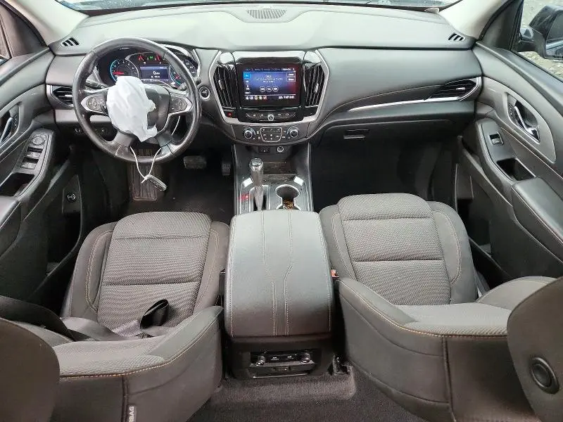 2020 CHEVROLET TRAVERSE LT  
