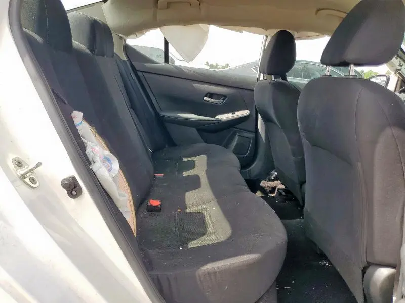 2022 NISSAN SENTRA S  