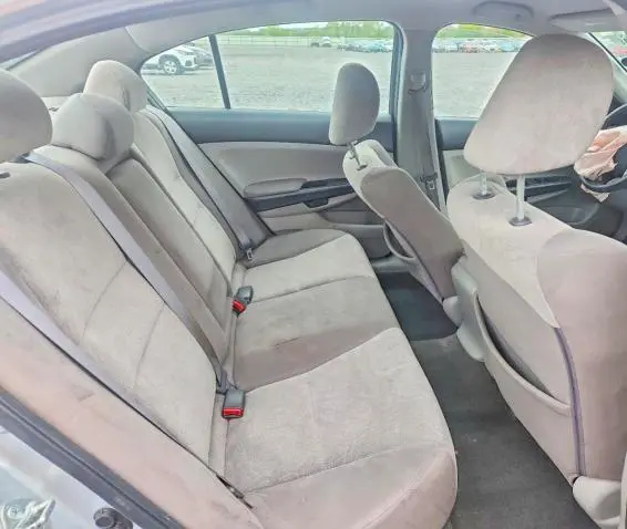 2010 HONDA ACCORD LX  
