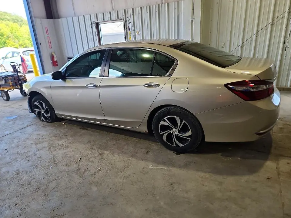 2017 HONDA ACCORD LX  