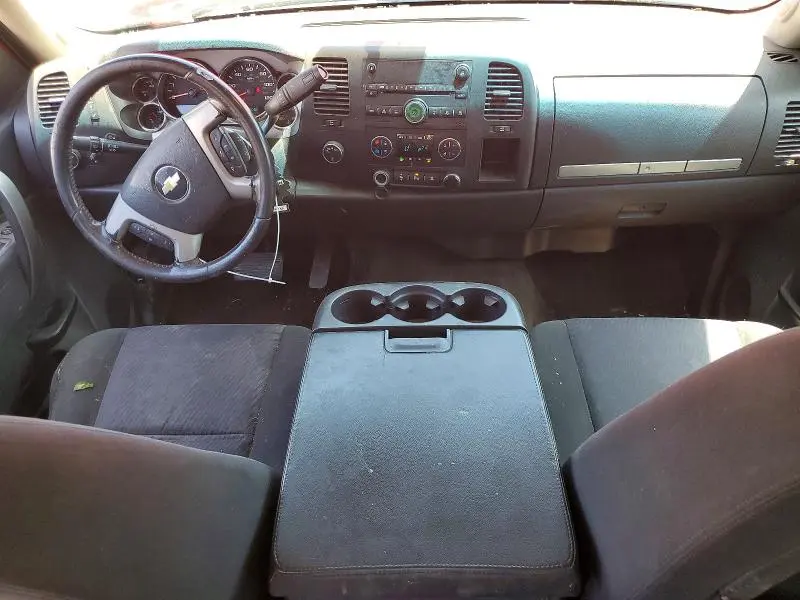 2011 CHEVROLET SILVERADO K1500 LT  