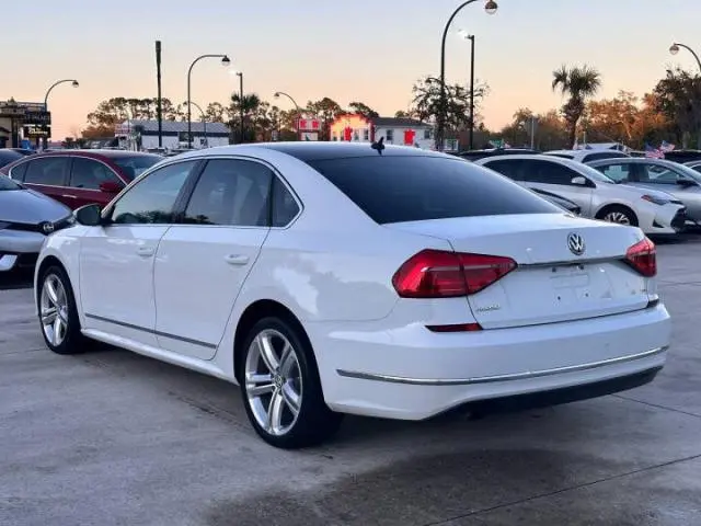 2016 VOLKSWAGEN PASSAT S  