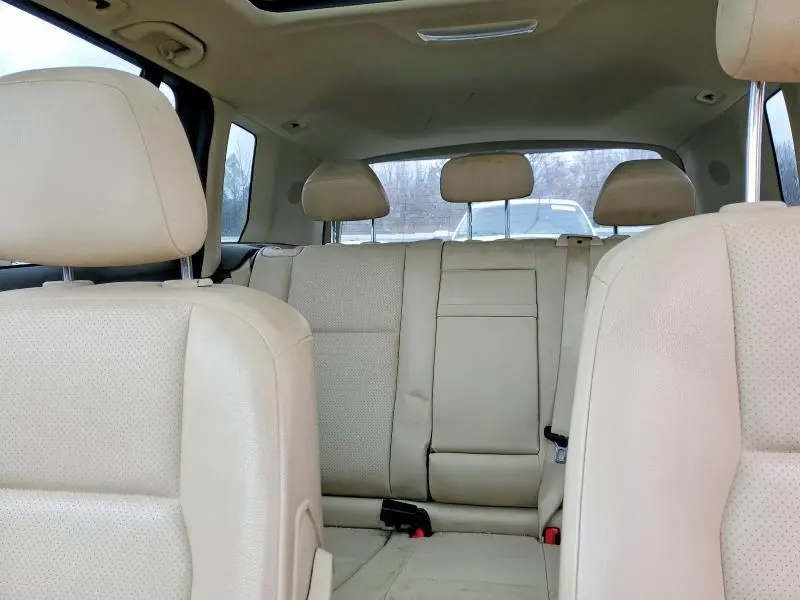 2015 MERCEDES-BENZ GLK 350  