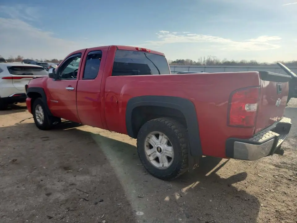 2010 CHEVROLET SILVERADO K1500 LT  