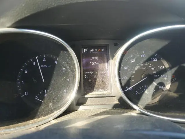 2017 HYUNDAI SANTA FE SE  