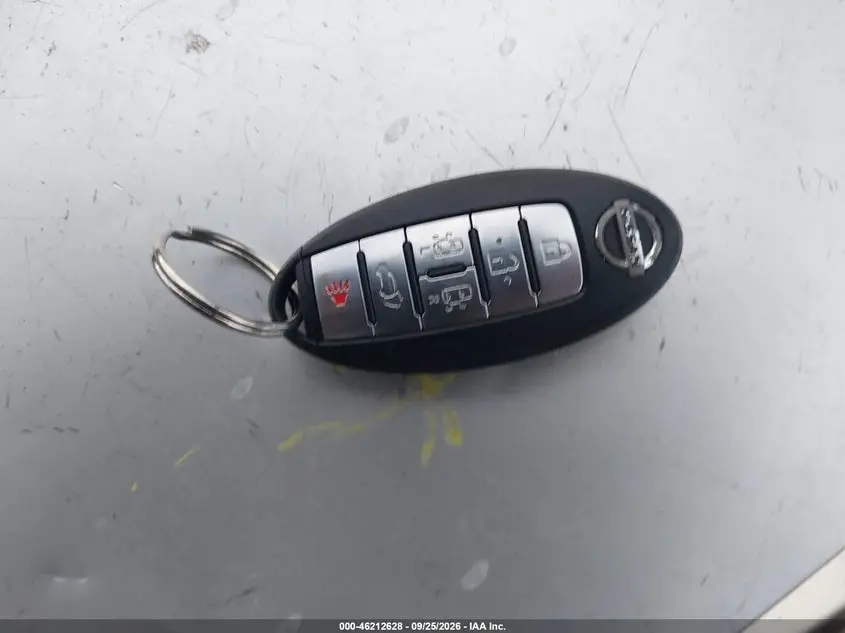 2015 NISSAN QUEST PLATINUM