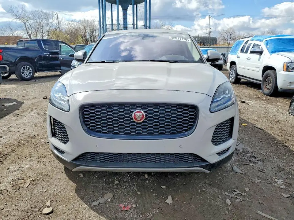 2019 JAGUAR E-PACE SE  