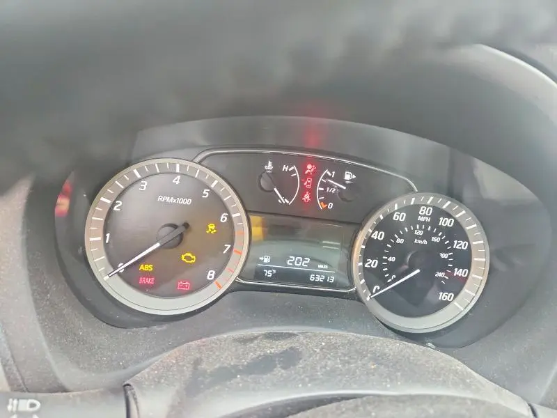 2014 NISSAN SENTRA SV  