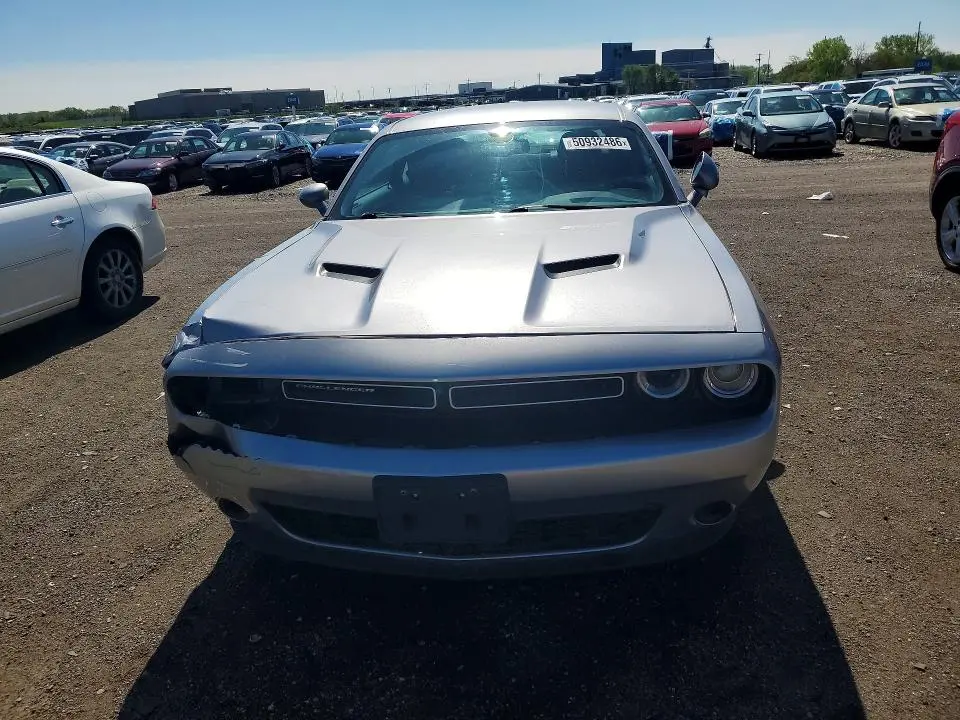 2016 DODGE CHALLENGER SXT  