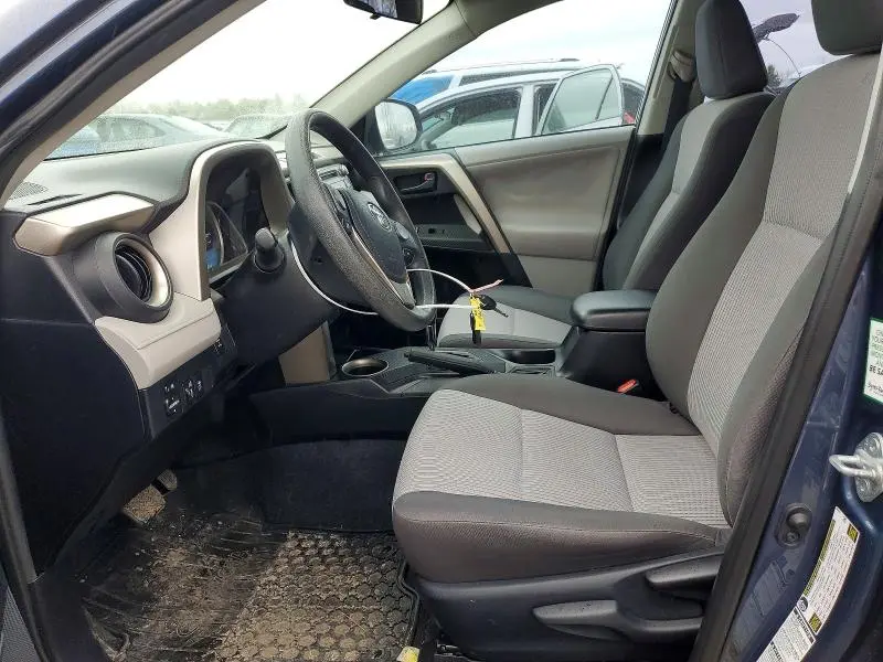 2013 TOYOTA RAV4 LE  