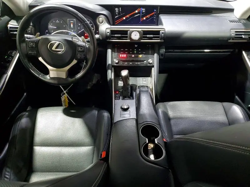 2017 LEXUS IS 300  