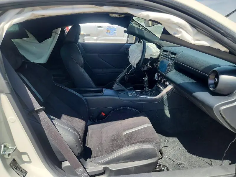 2024 TOYOTA GR 86 PREMIUM  