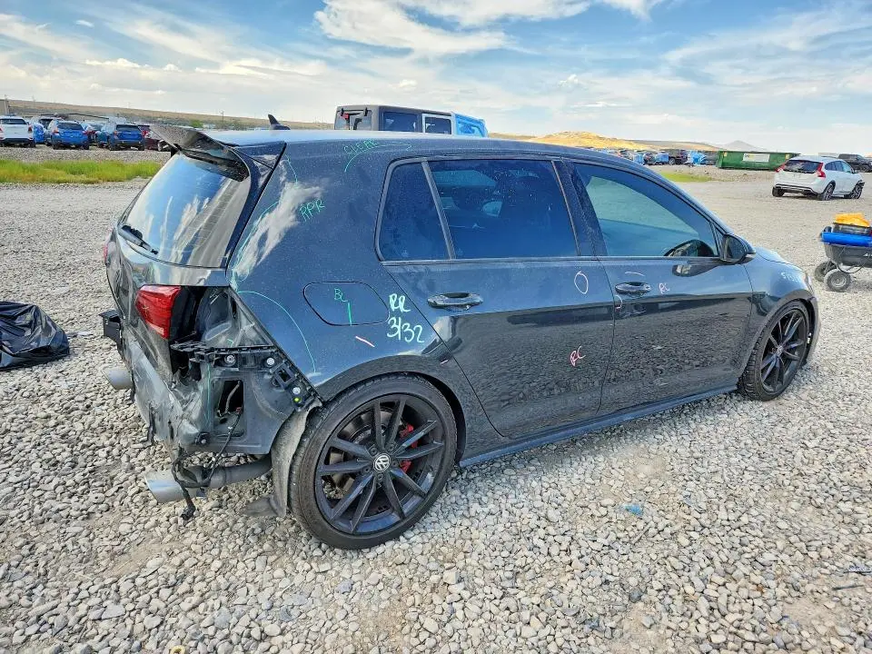 2019 VOLKSWAGEN GTI S  