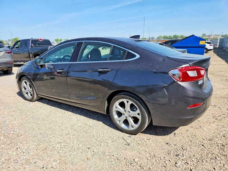 2017 CHEVROLET CRUZE   