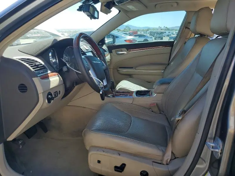 2011 CHRYSLER 300 LIMITED  