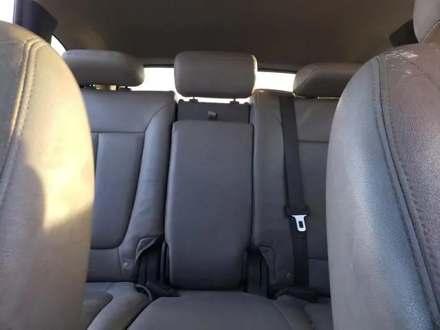 2010 HYUNDAI SANTA FE GLS  