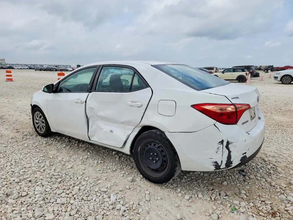 2019 TOYOTA COROLLA LE  