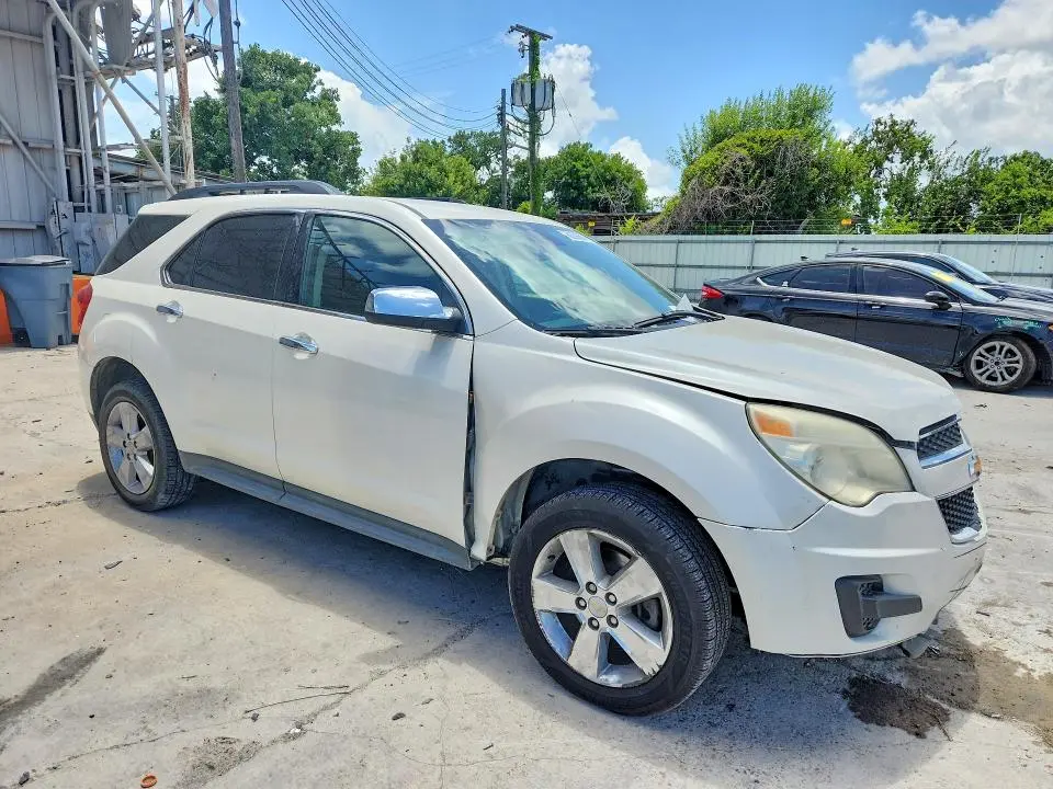 2014 CHEVROLET EQUINOX LT  
