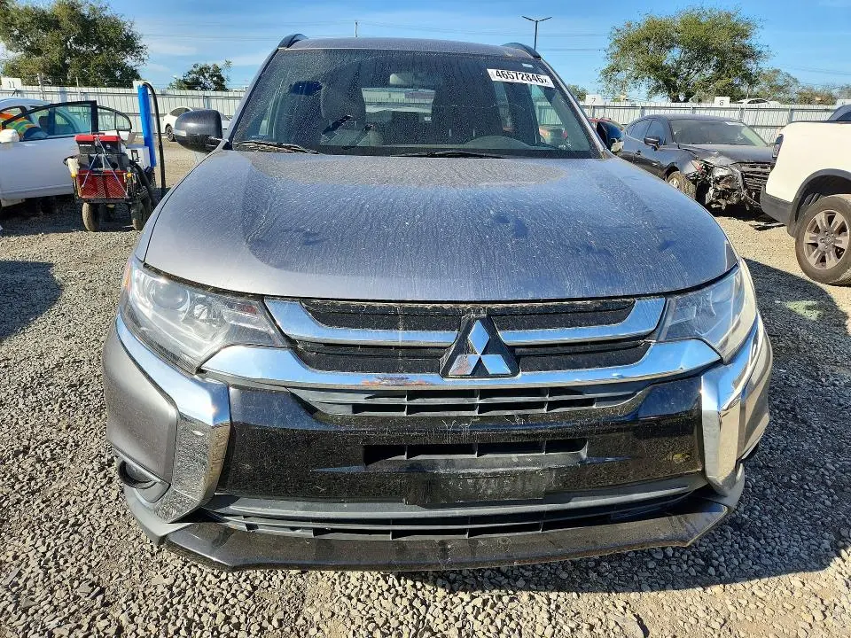 2018 MITSUBISHI OUTLANDER SE  