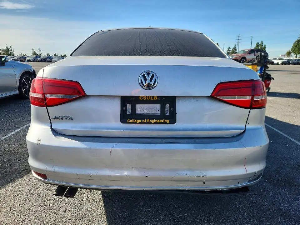 2015 VOLKSWAGEN JETTA BASE  