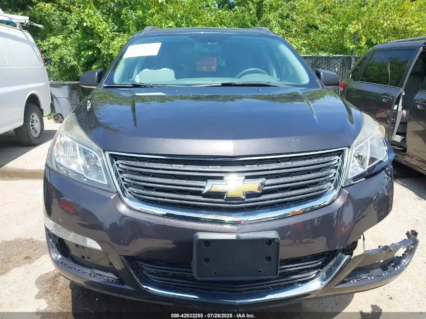 2015 CHEVROLET TRAVERSE LS