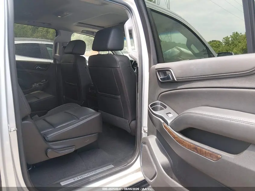 2019 CHEVROLET SUBURBAN LT