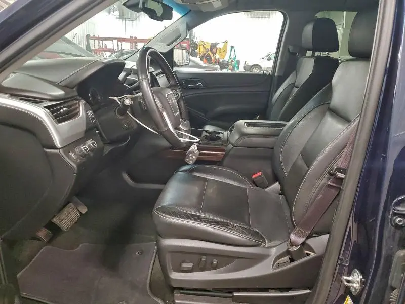 2017 GMC YUKON XL K1500 SLT  