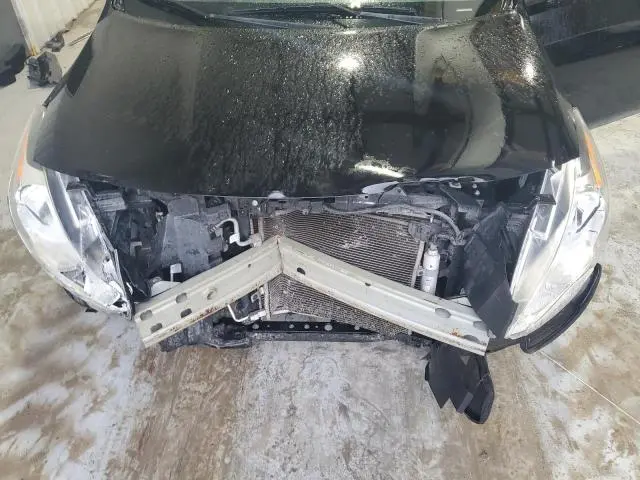2017 NISSAN VERSA S  