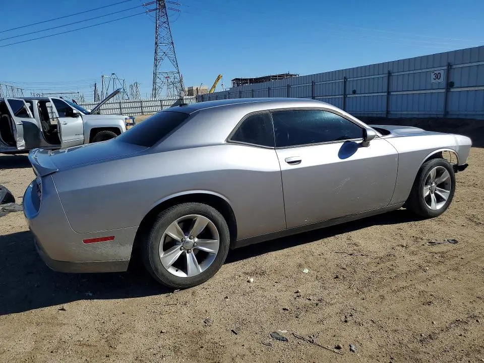 2018 DODGE CHALLENGER SXT  
