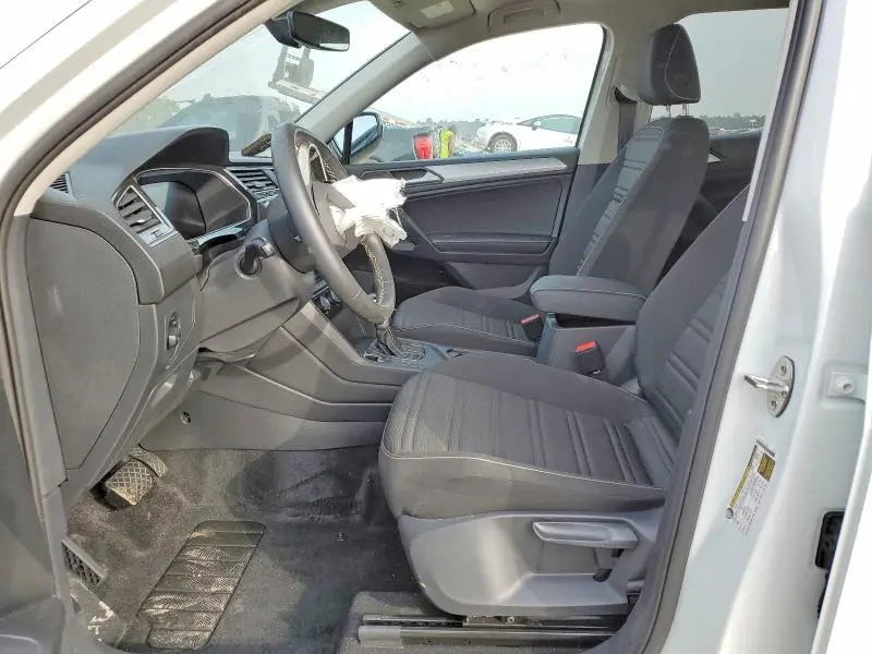 2024 VOLKSWAGEN TIGUAN S  