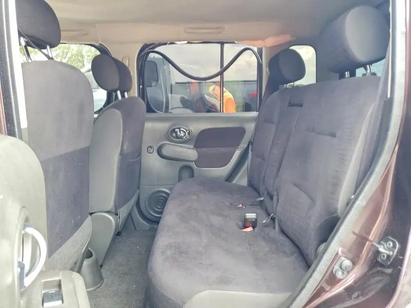 2011 NISSAN CUBE 1.8  