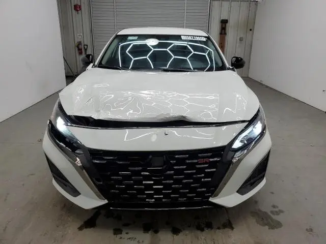 2025 NISSAN ALTIMA SR  